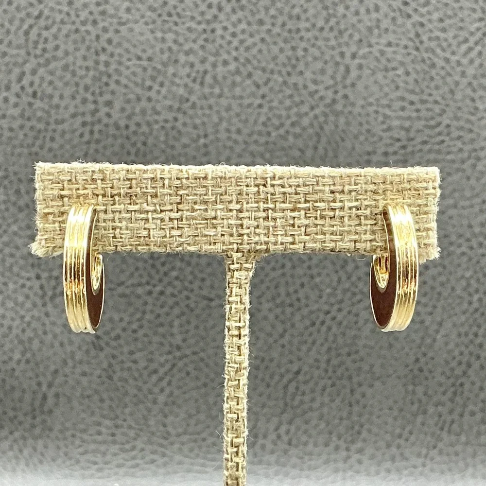 Avon Gold Tone Enamel Hoop Earrings Reversible‎ Brown Cream Clip On Small Huggie